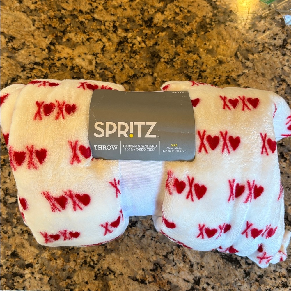 Heart plush throw perfect Valentine's Day